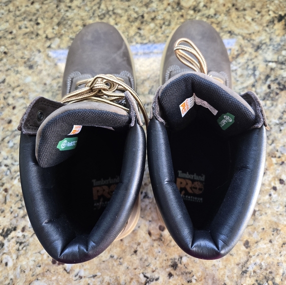 New In Box Timberland Brown Women's Boots Size 10 Wide - Picture 4 of 10